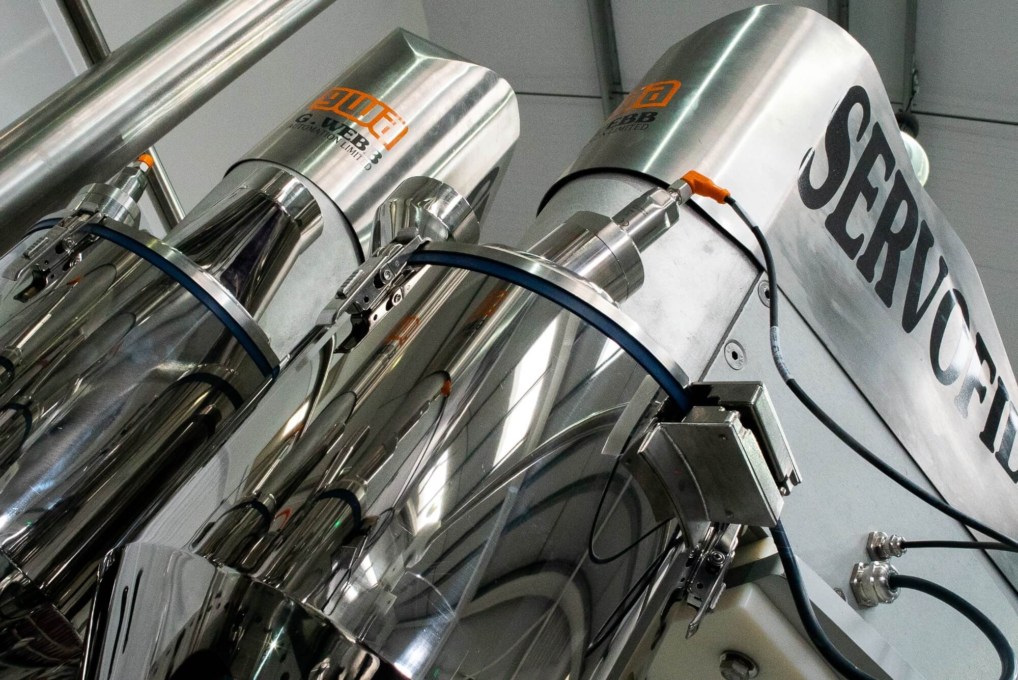 Close up rotary Servofill powder filling machine